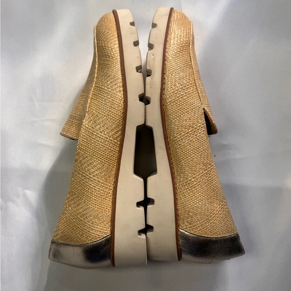 Vionic Raffia Platform Loafers Wide Width 10 - Picture 3 of 10